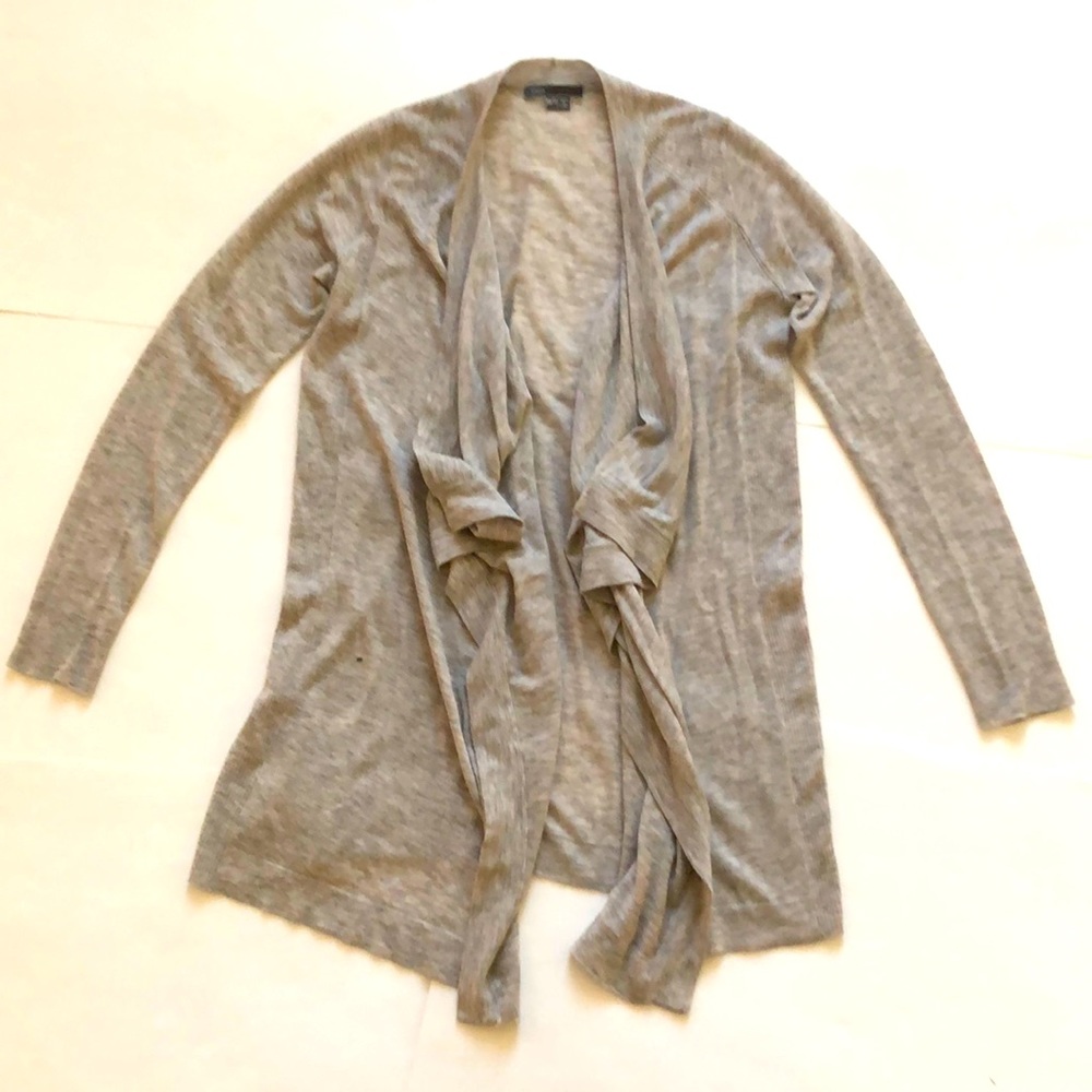 Vince XS Cardigan Wrap Light Grey Wool Cashmere blend soft Excellent Condition